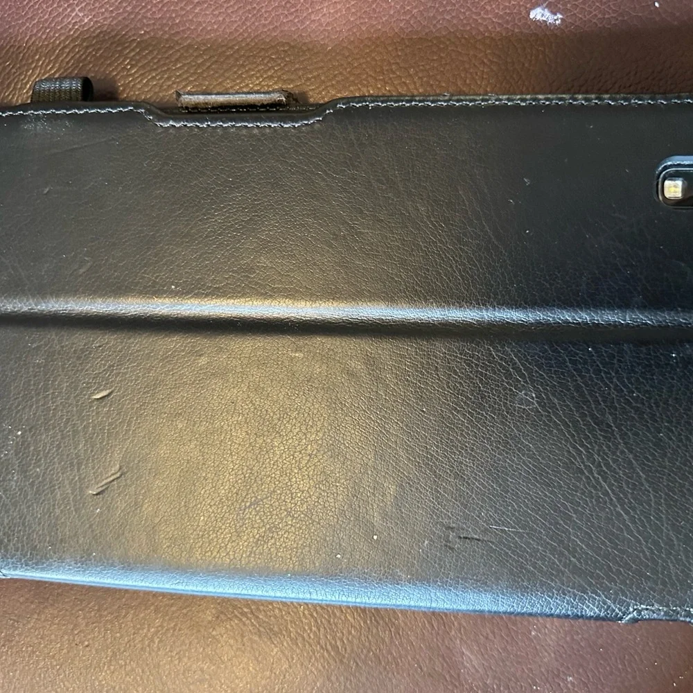 Samsung Tablet 8.4 “ sm-t320 with Case for Ultimate Protection
